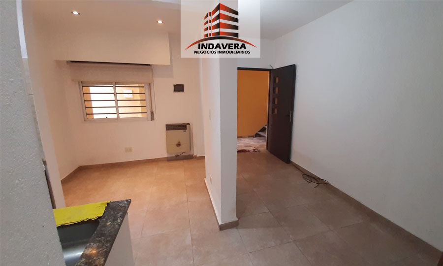 Alquiler Impecable PH 2 Amb. con patio * SIN EXPENSAS * – M. Coronado image 1