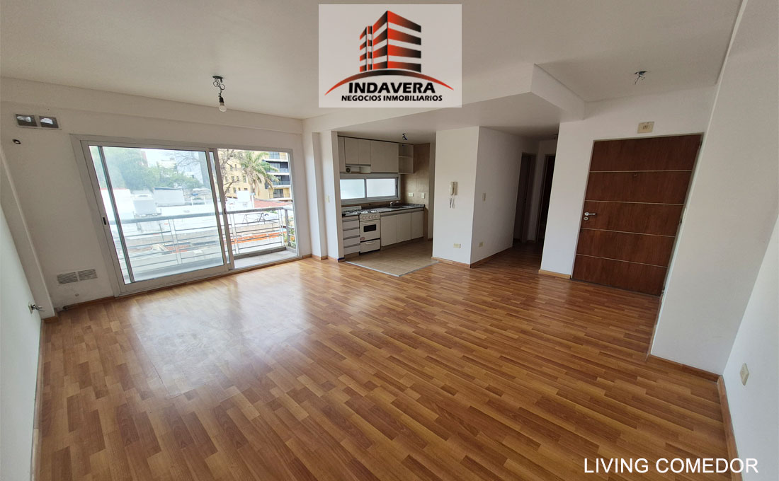 OPORTUNIDAD – 2 ambientes al contrafrente con Balcón – 46m2 Totales – Caseros Centro image 1