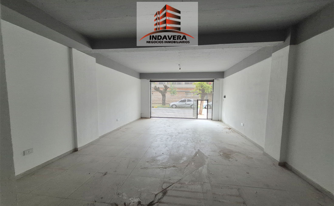 Local Comercial en Via Publica 41 m² Totales – Sabattini y Murias image 4