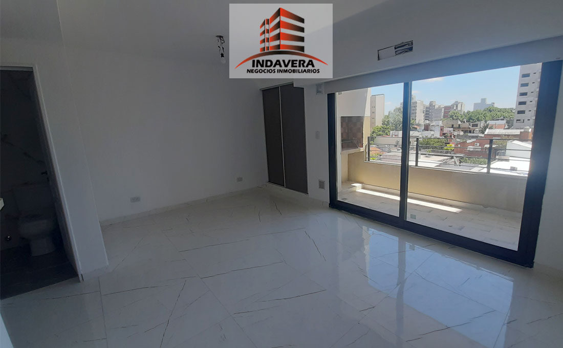 Exclusivo monoambiente CON BAULERA, Balcón con Parrilla – SUM PILE GYM – Caseros image 1