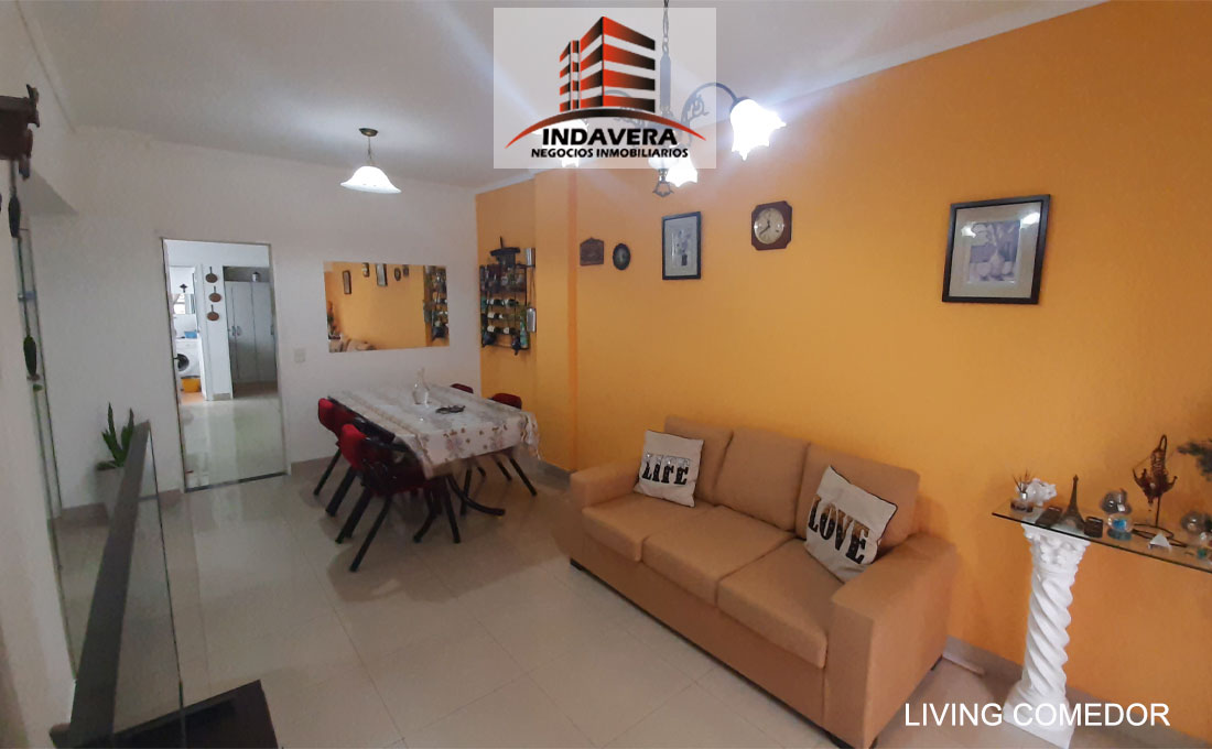 Excelente Depto de 3 Amb con Dependencia 76 m² Tot, 2 Balcones y Cochera (14m2). Caseros Centro image 3